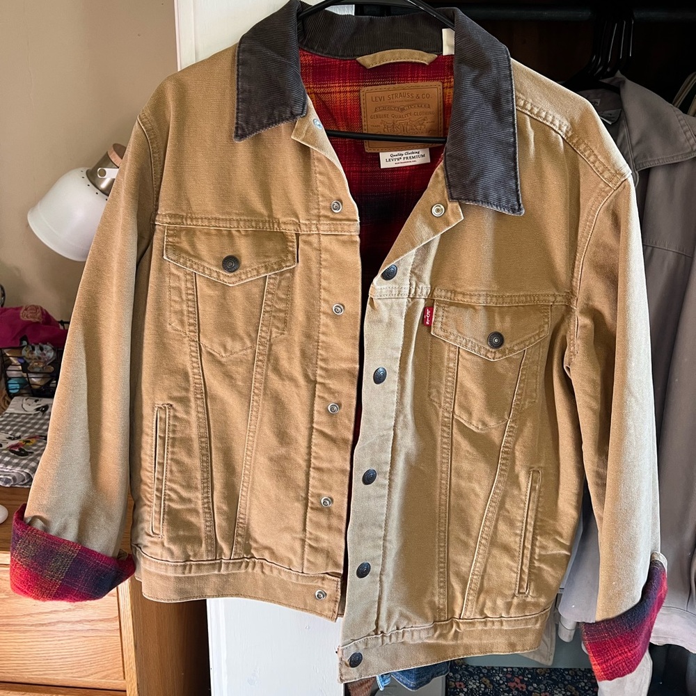 Levis jacket.